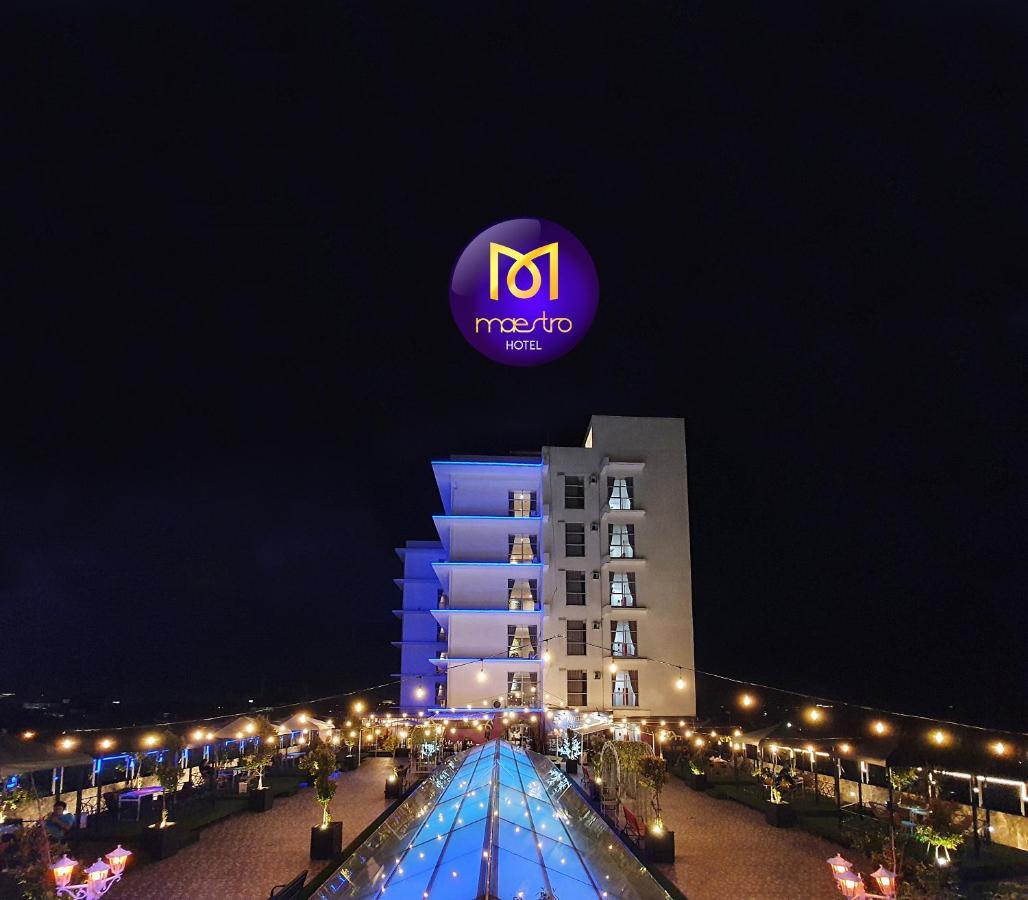 Maestro Hotel Kota Baru Pontianak Extérieur photo